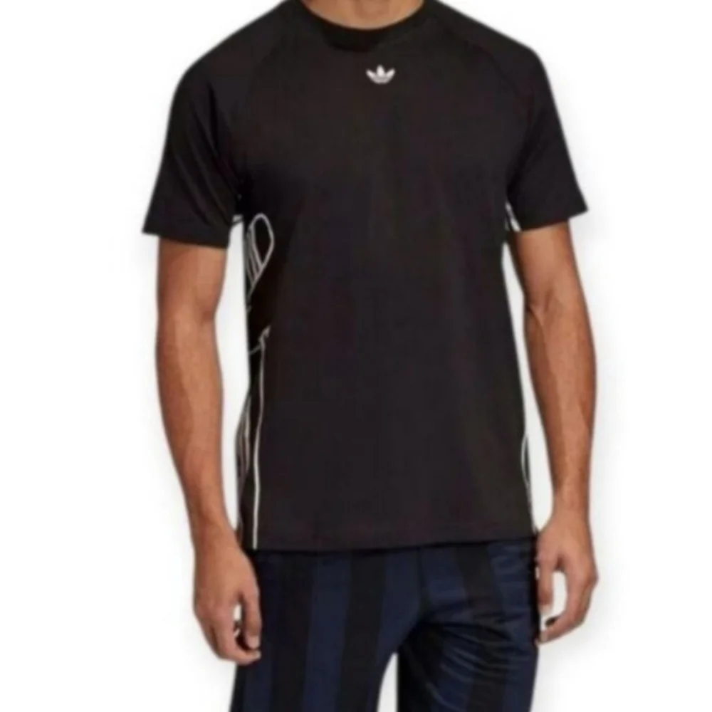 Adidas Originals Flamestrike Black Graphic T-Shirt Sz. S EUC
